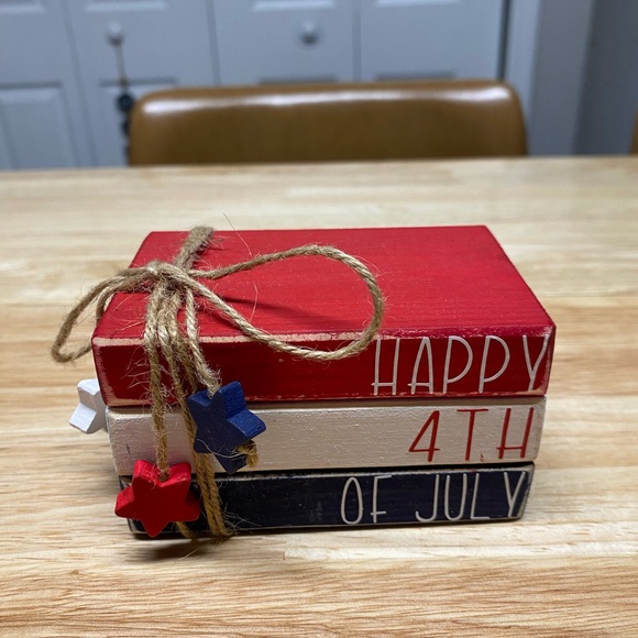 4th of July decor - Picture 5 of 8